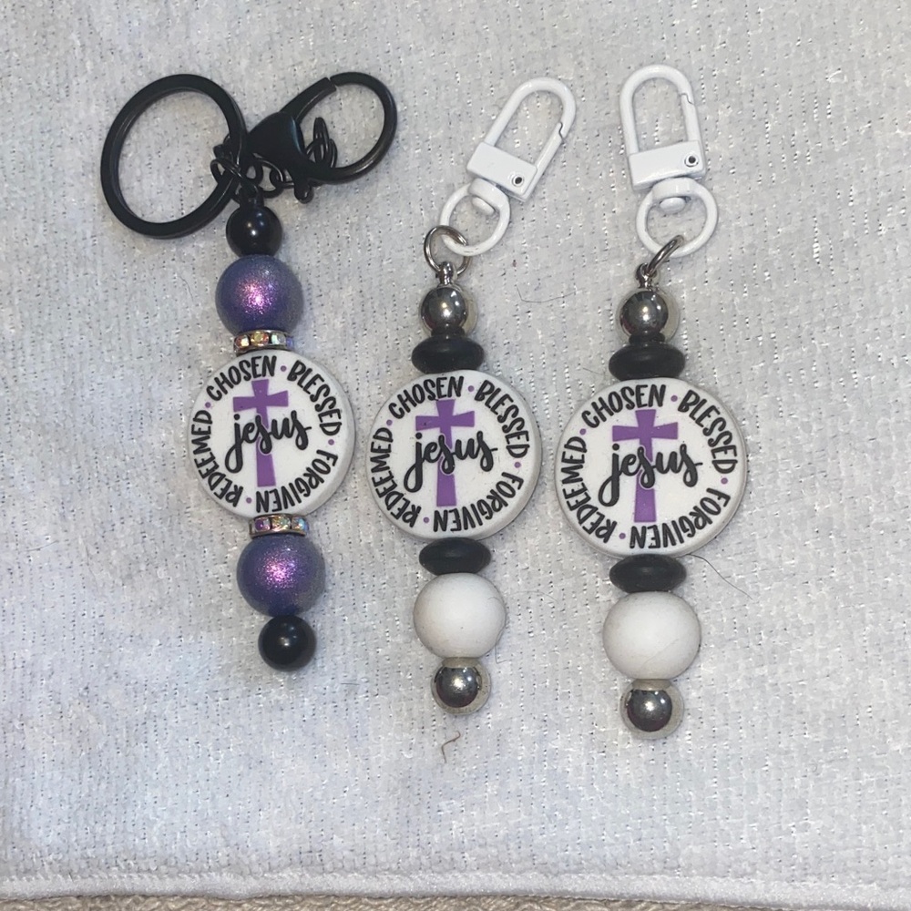 Inspirational Keychain Set with Purple and White Beads